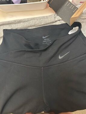 Nike dry fit high rise 7/8 length for running